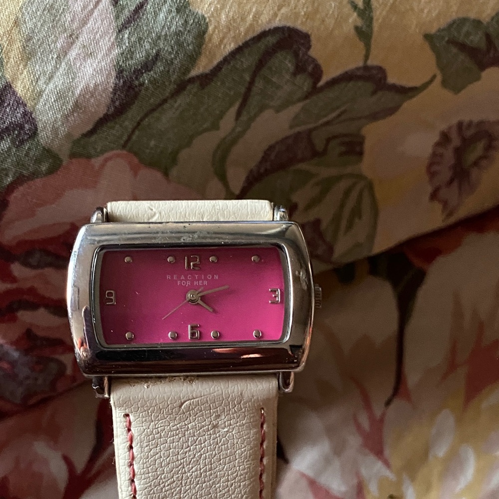 Reaction Kenneth Cole Pink and Cream Women's Watch